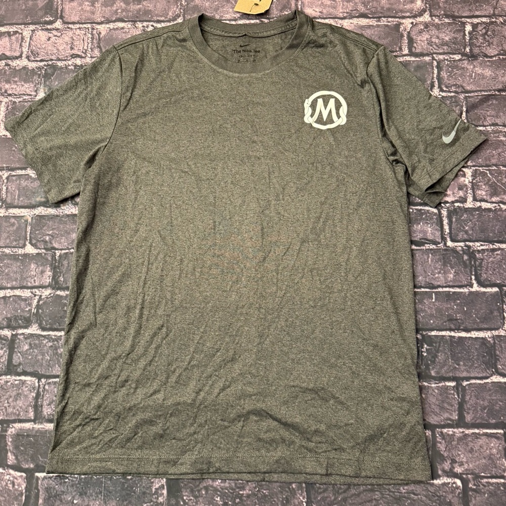 Nike Mamba Sports Academy Large Medium Kobe Bryant Mens Gray T Shirt Dri Fit NEW